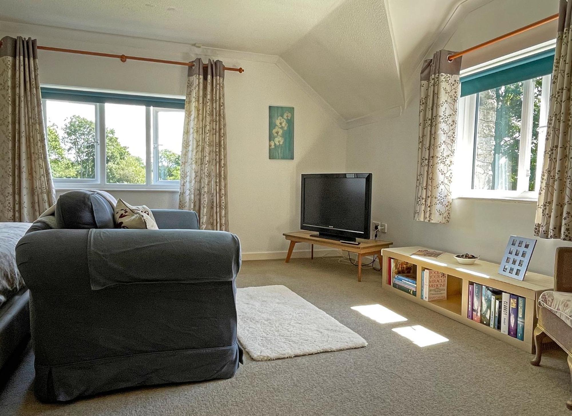 Maesyfelin Isaf B&B Llanybydder Экстерьер фото